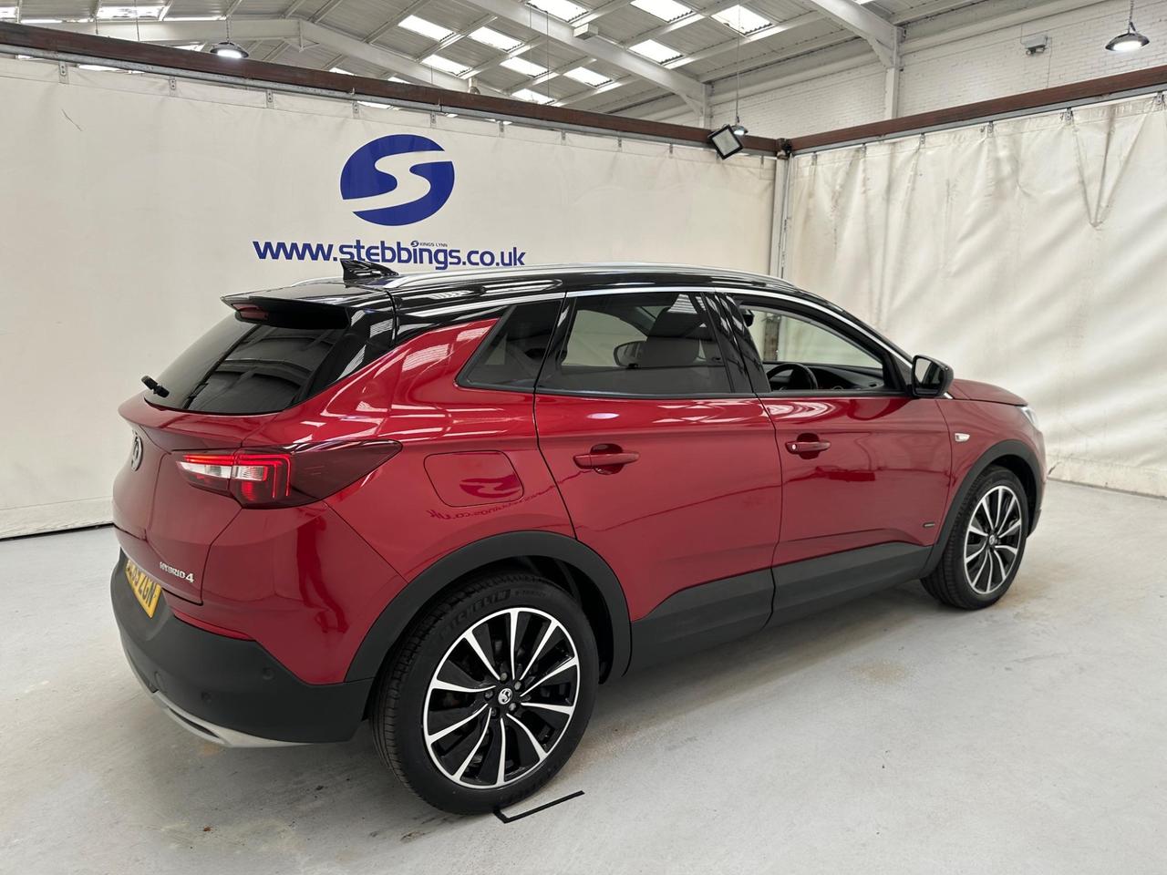 Vauxhall Grandland X BL69ZGN