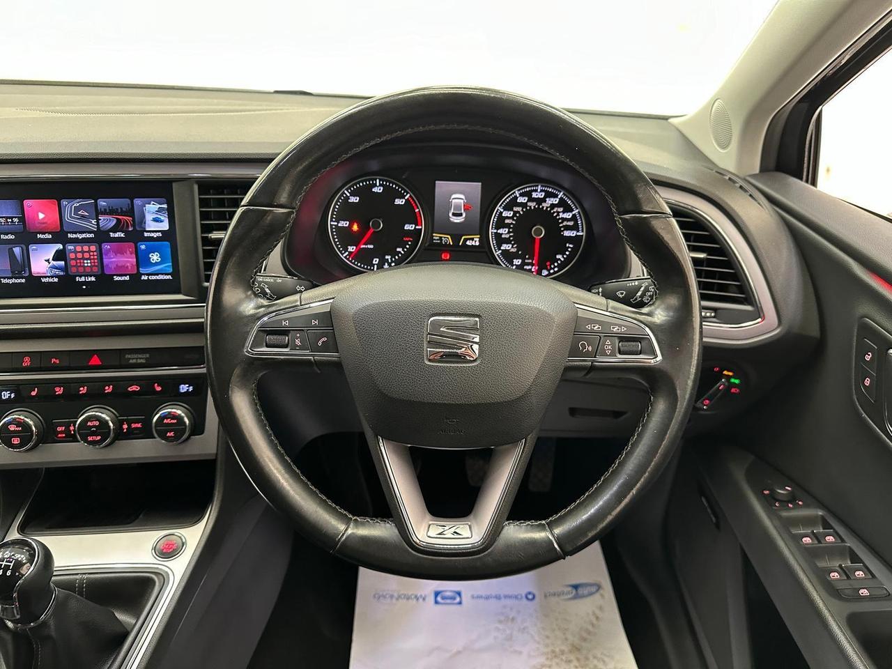 SEAT Leon YL17UVC