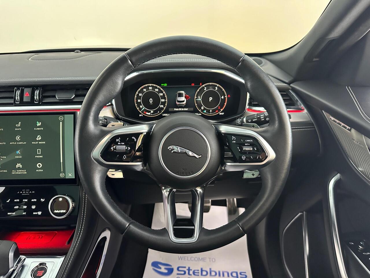Jaguar F-PACE KO23OXF