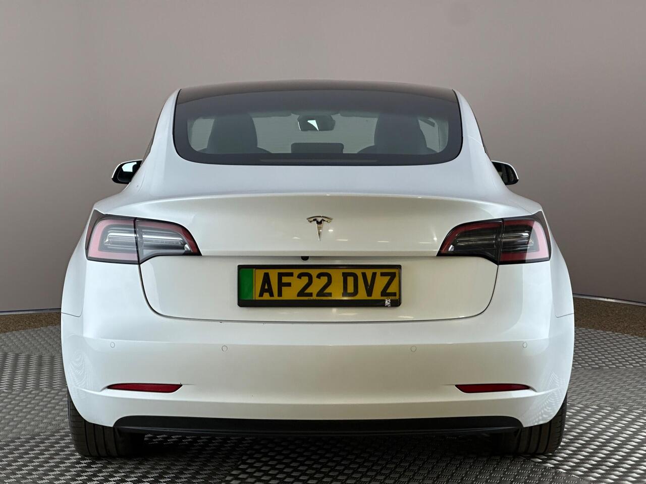Tesla Model 3 AF22DVZ