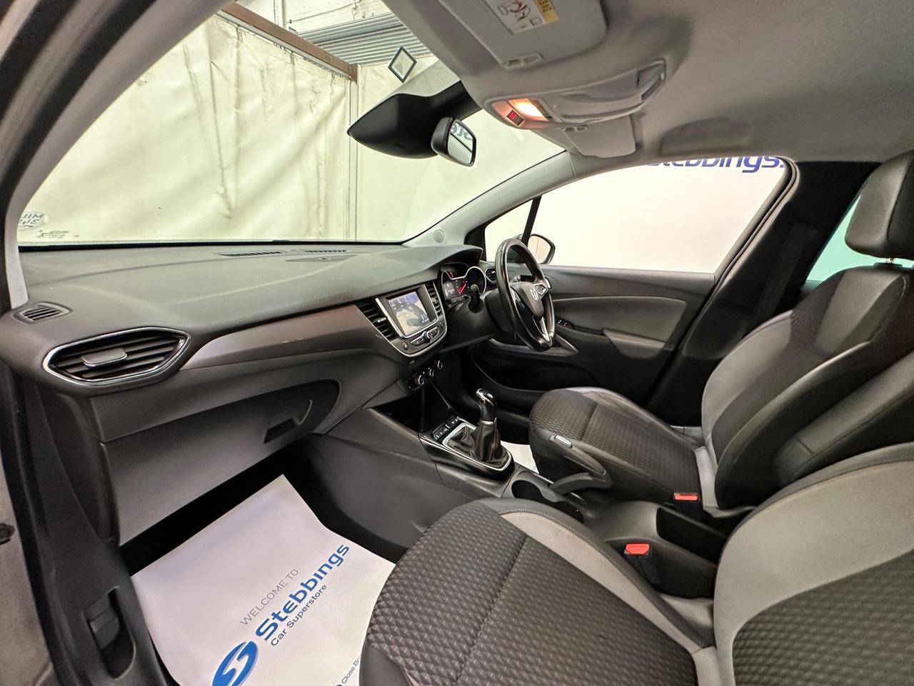 Vauxhall Crossland X YU19FDN