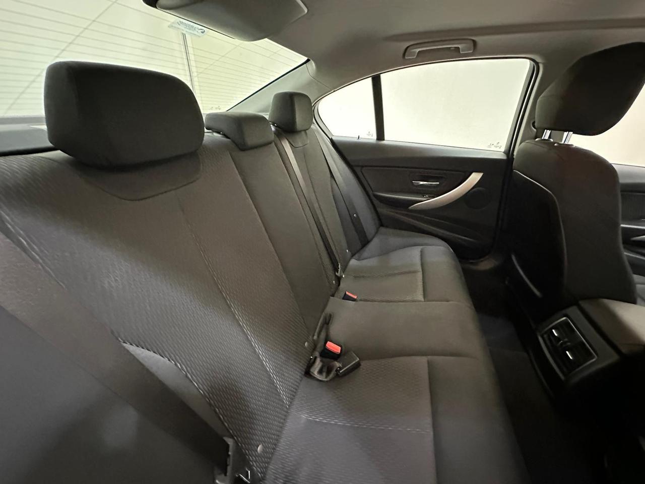 BMW 3 Series MM67MDU