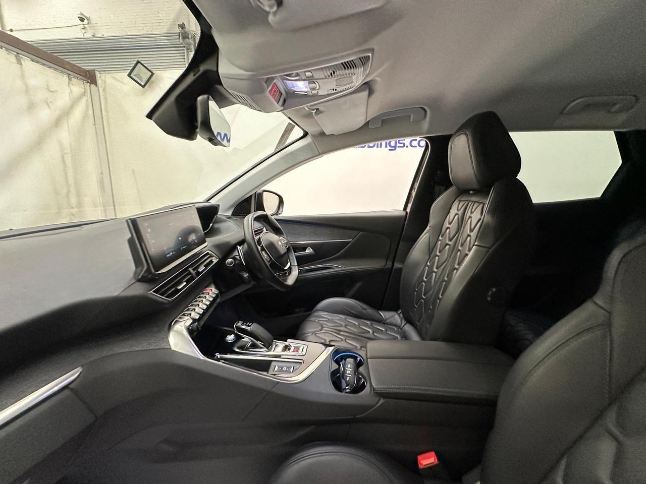 Peugeot 3008 VU71KBN