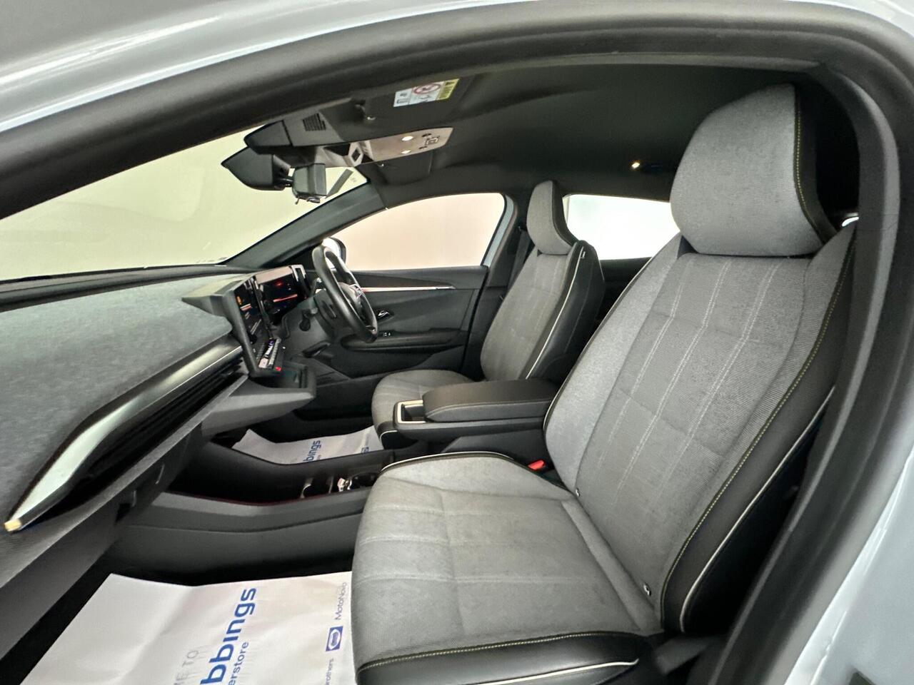 Renault Megane E-Tech LV73WWB