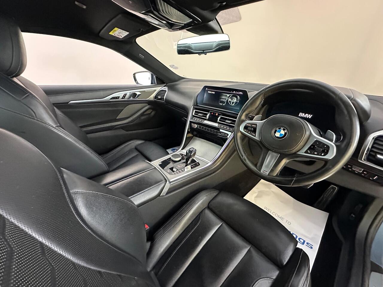 BMW 8 Series RO20CFF
