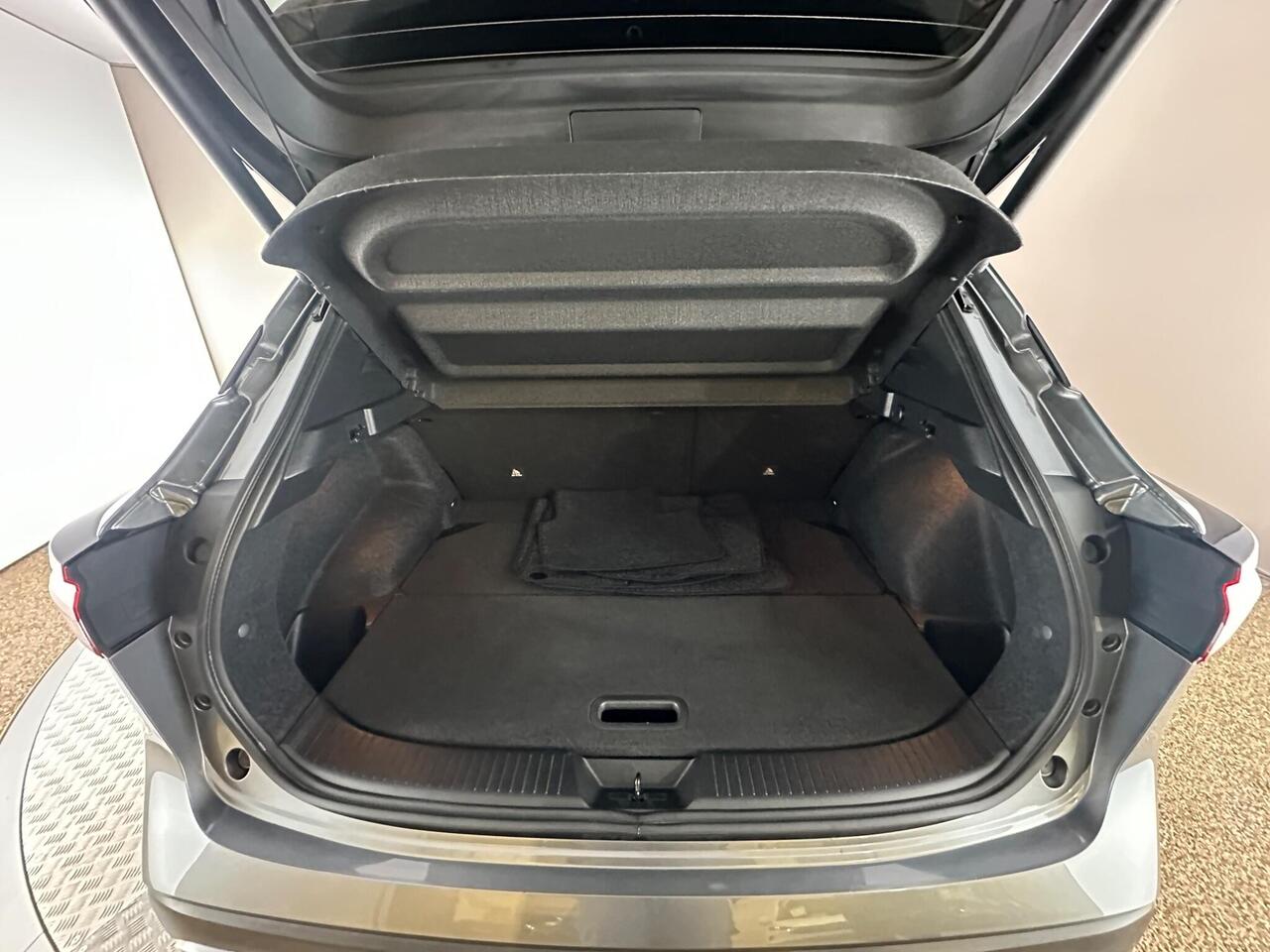 Nissan Qashqai DX71UNR