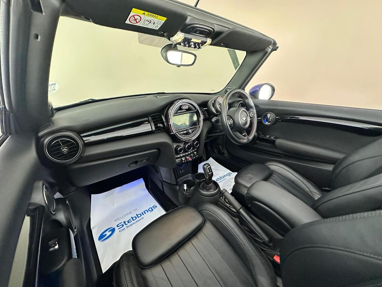 MINI Convertible ET68PYA