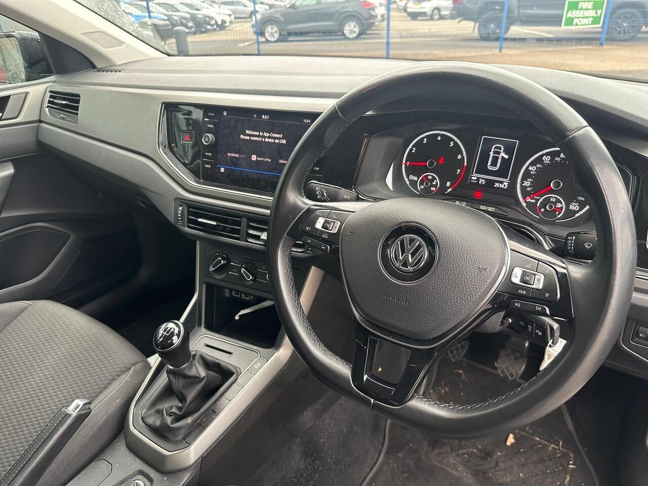 Volkswagen Polo GK19ZZX