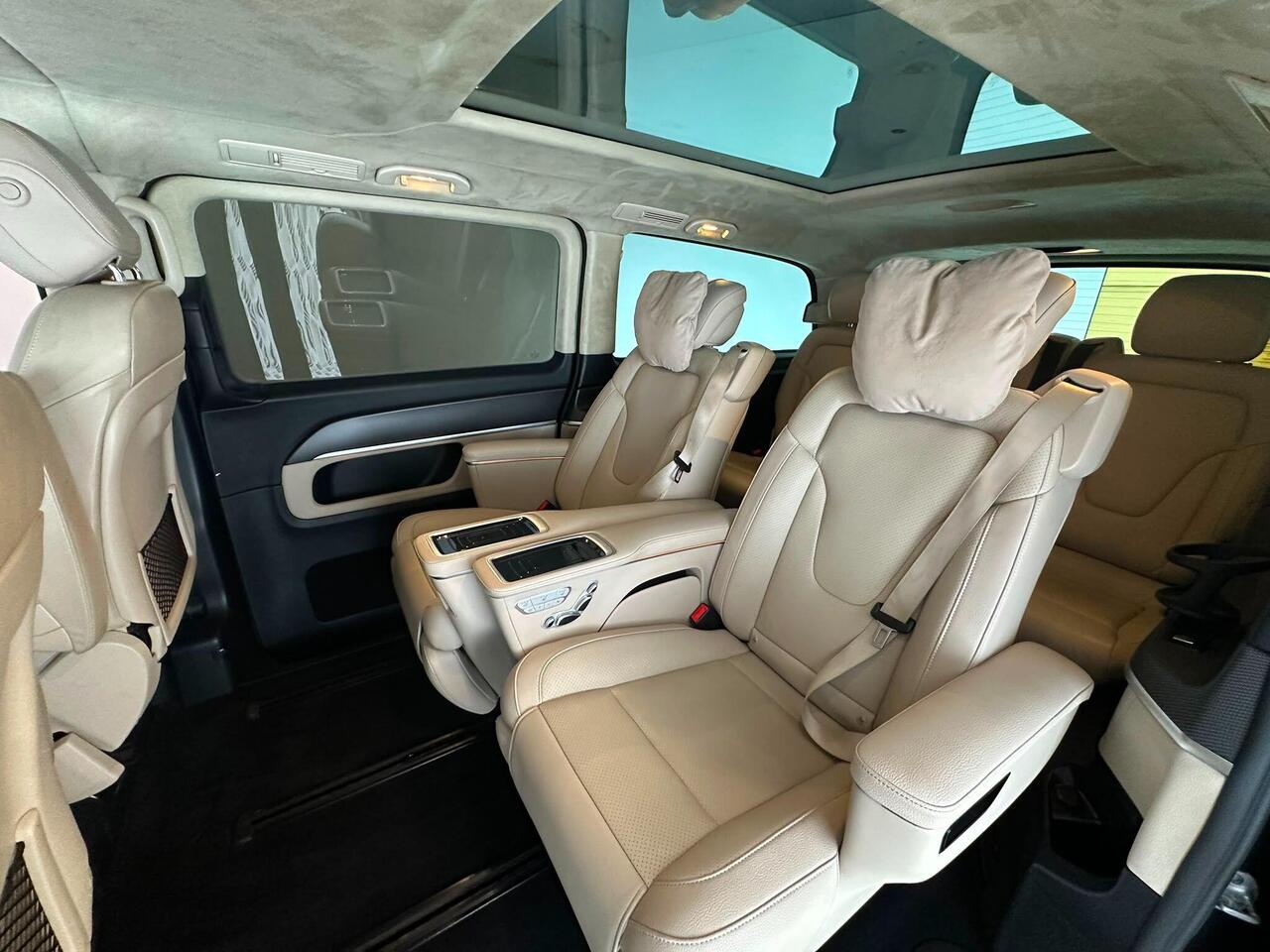Mercedes-Benz V Class LP72GYC