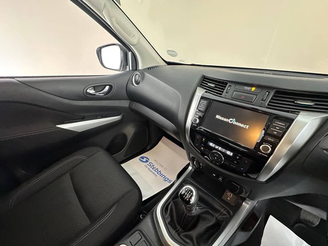Nissan Navara FT21XBH
