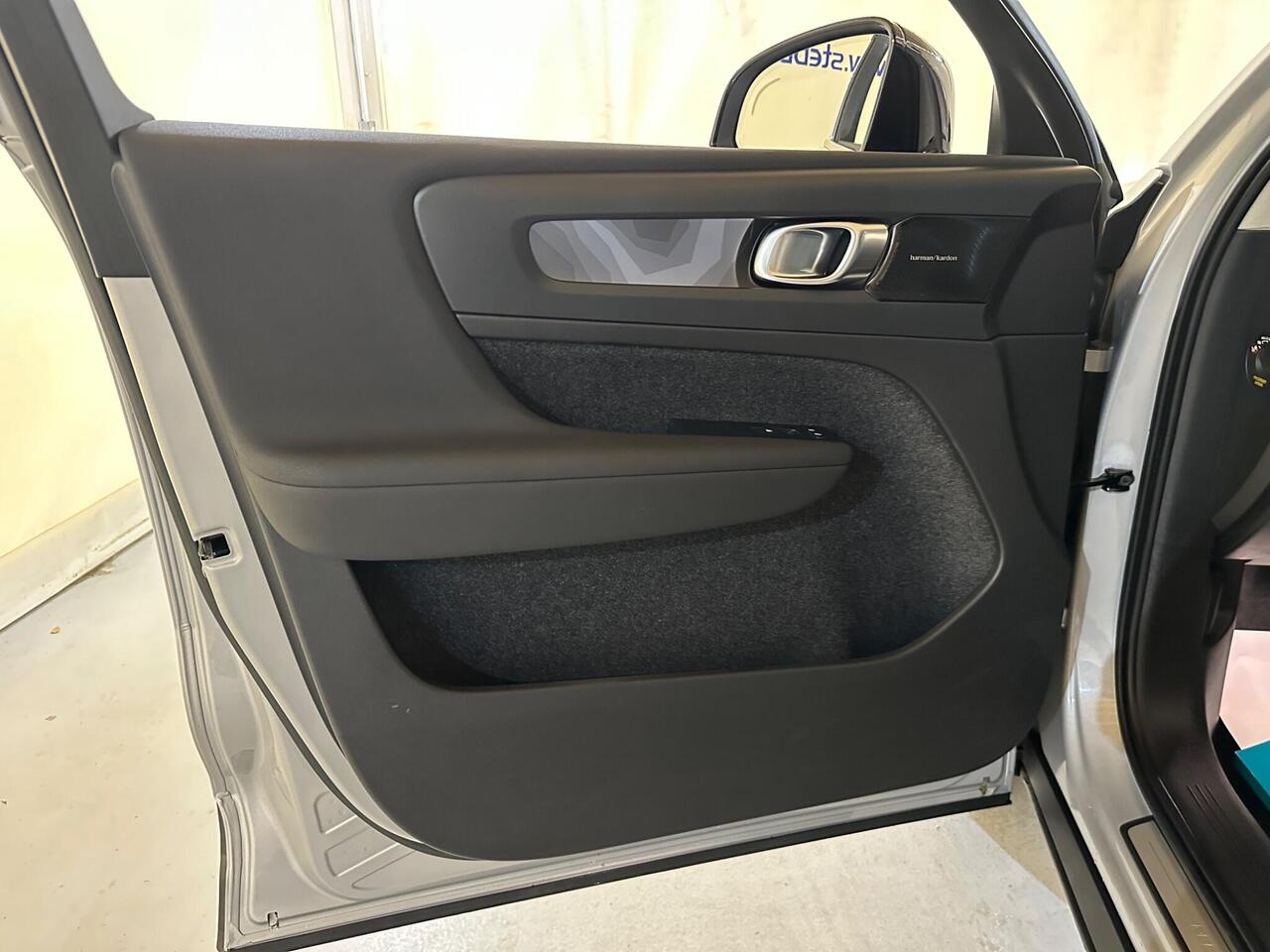 Volvo XC40 AD22HDX