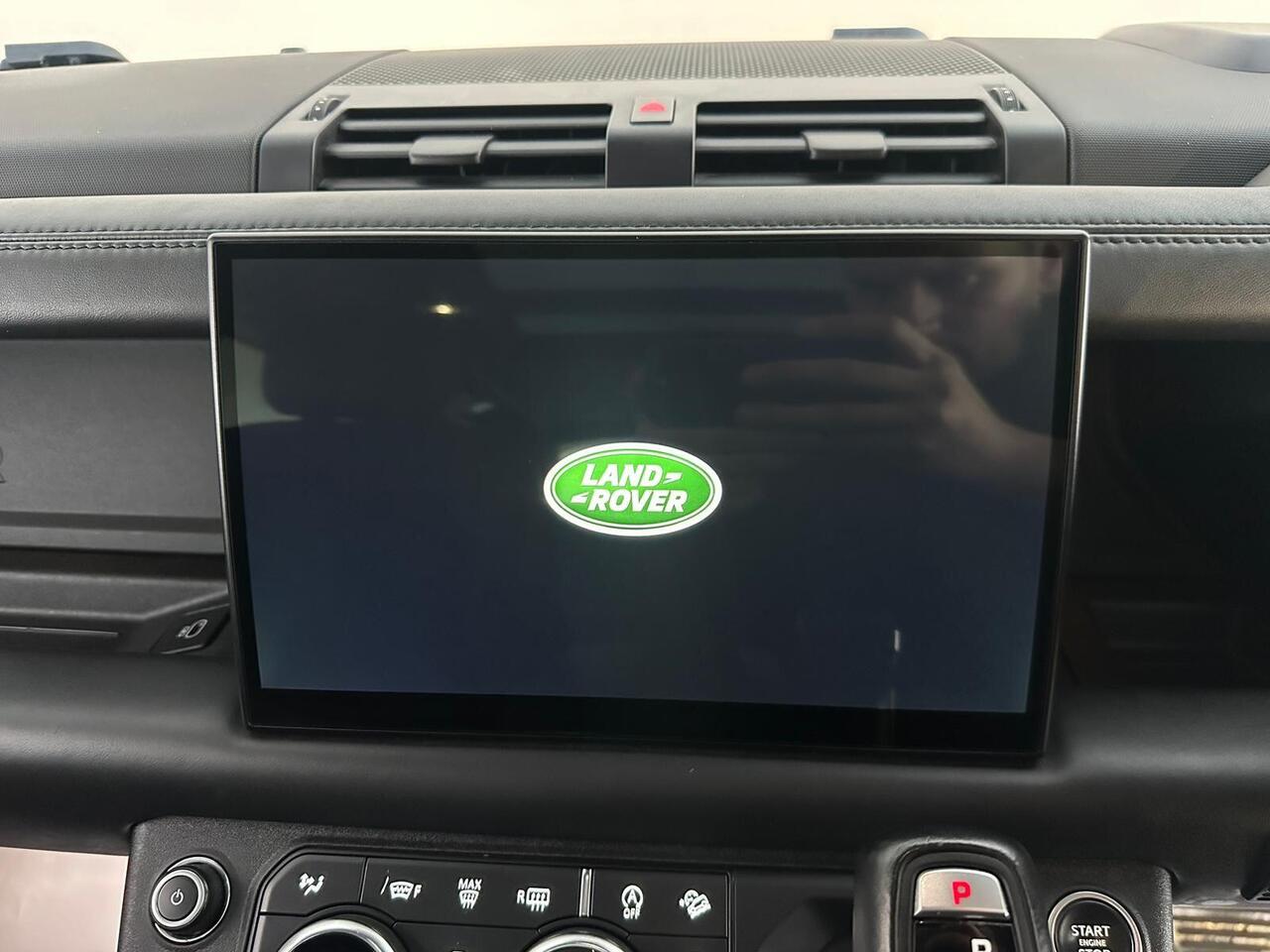 Land Rover Defender 110 KT21AFX