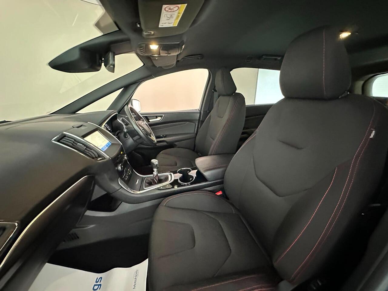 Ford S-Max CE69OOD