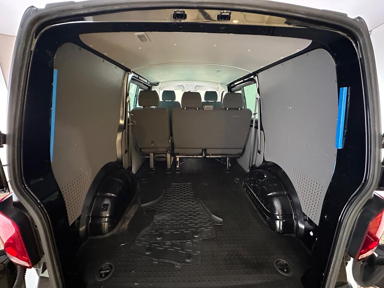 Volkswagen Transporter VA22PDV