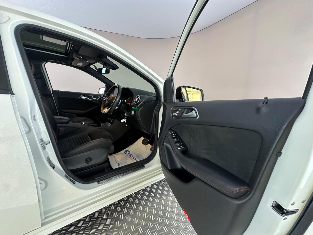 Mercedes-Benz B Class KT65HXO