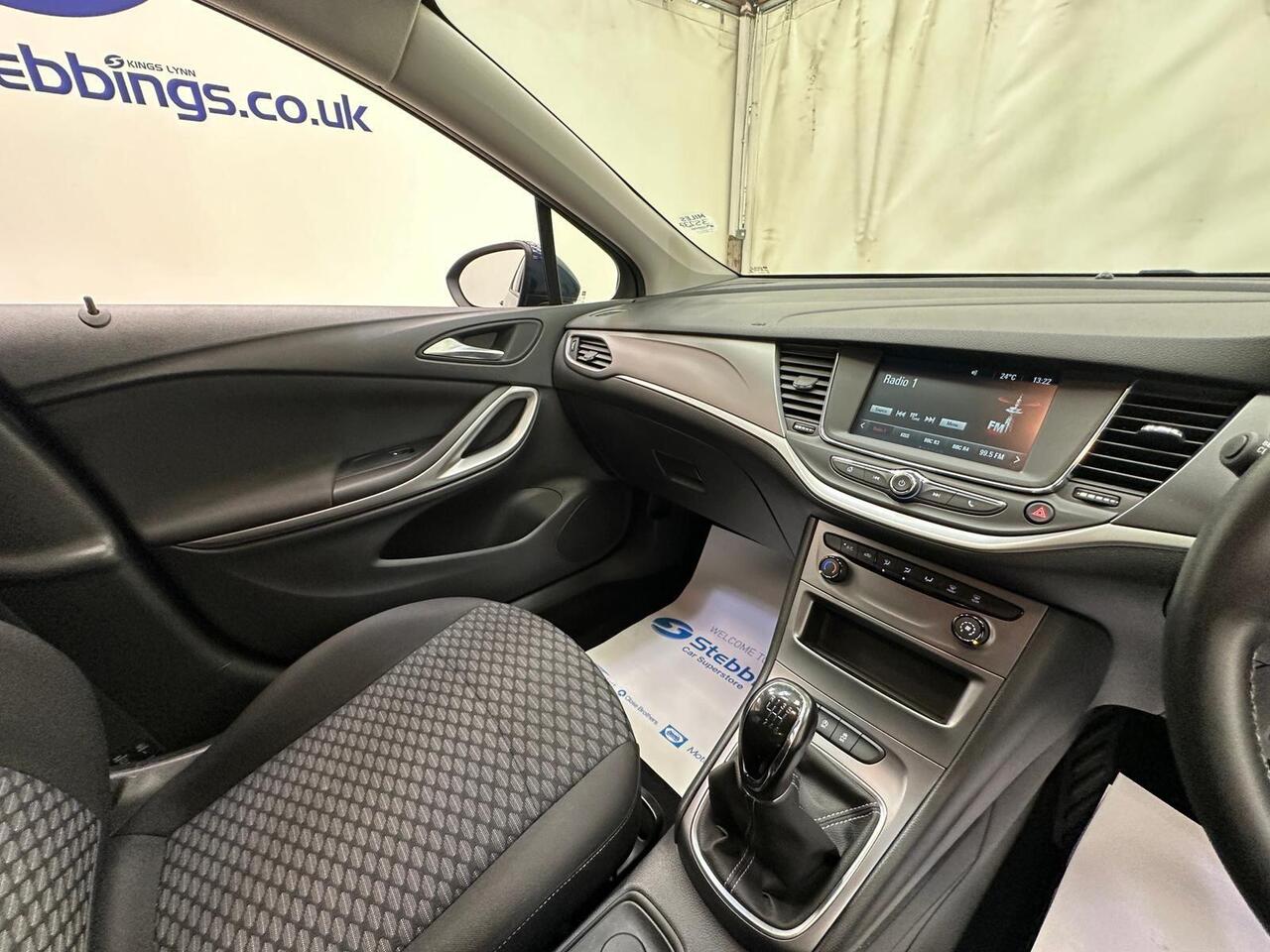 Vauxhall Astra AX21OBK