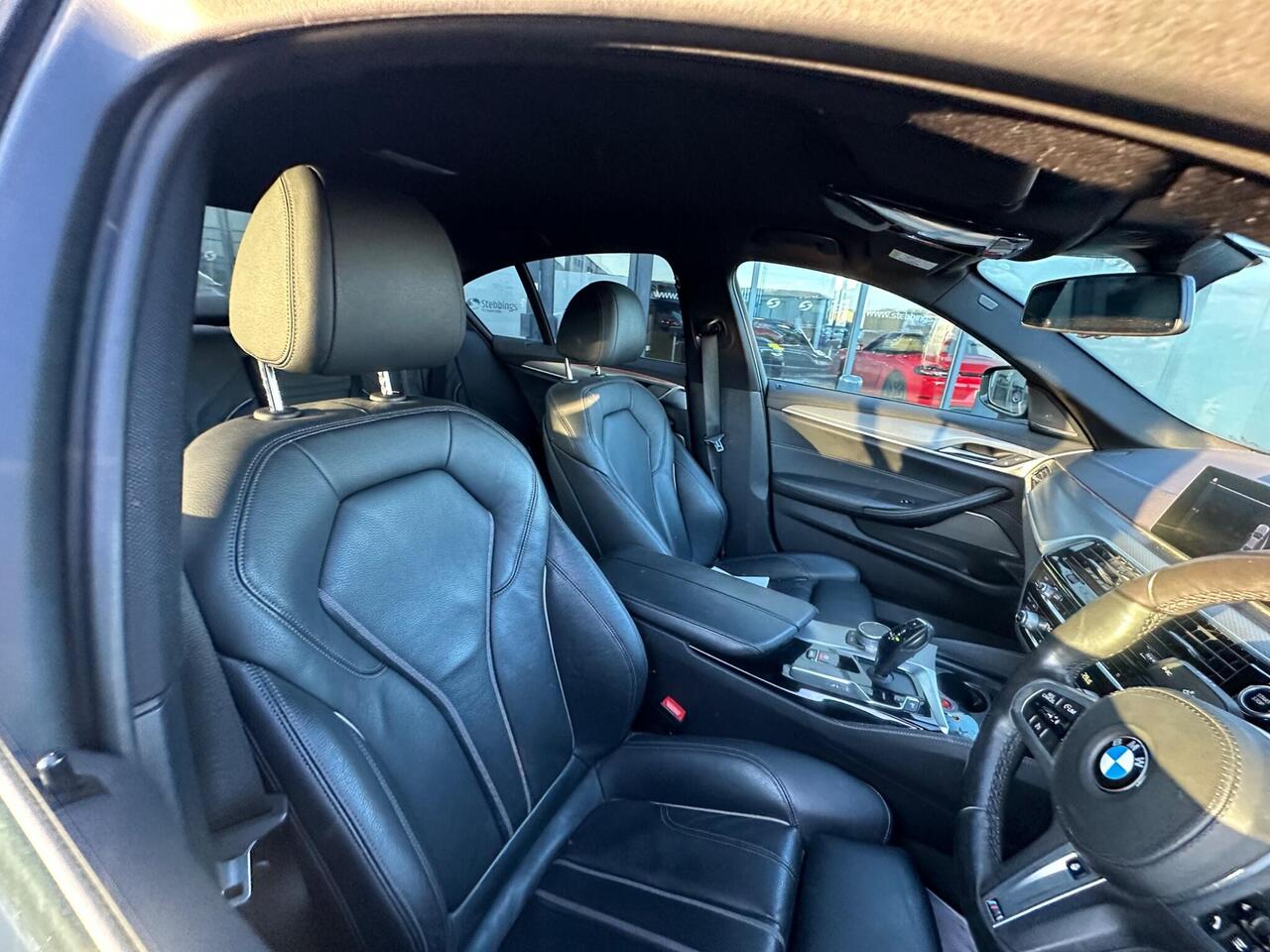 BMW 5 Series LO69YFR