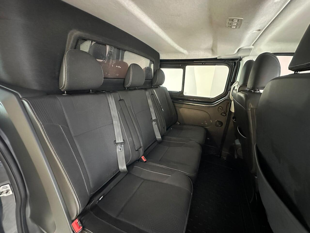 Renault Trafic NU24RXB