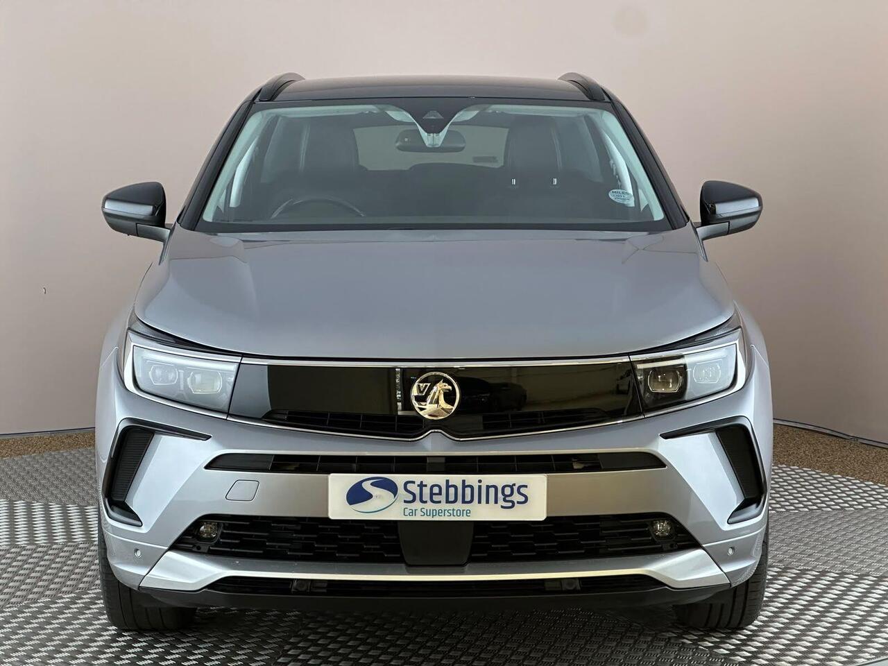 Vauxhall Grandland HJ23RYG