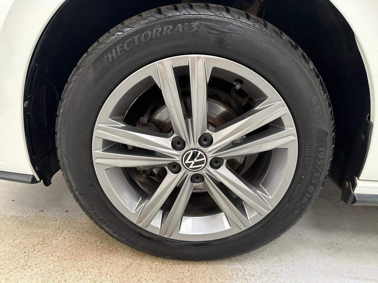 Volkswagen Polo AO21EVF