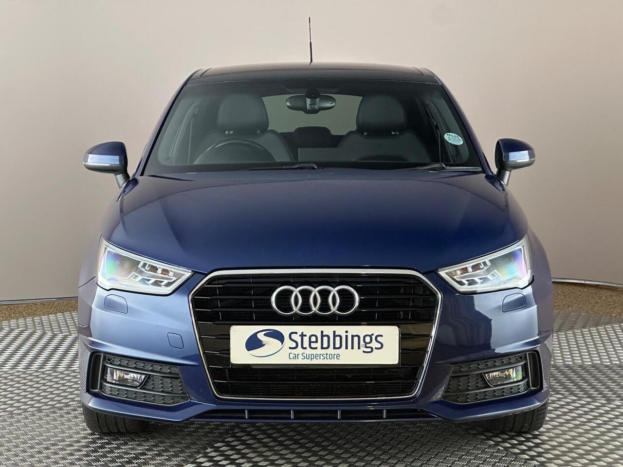 Audi A1 RF15XNV