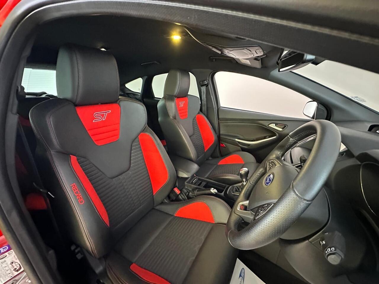 Ford Focus AD15AOM
