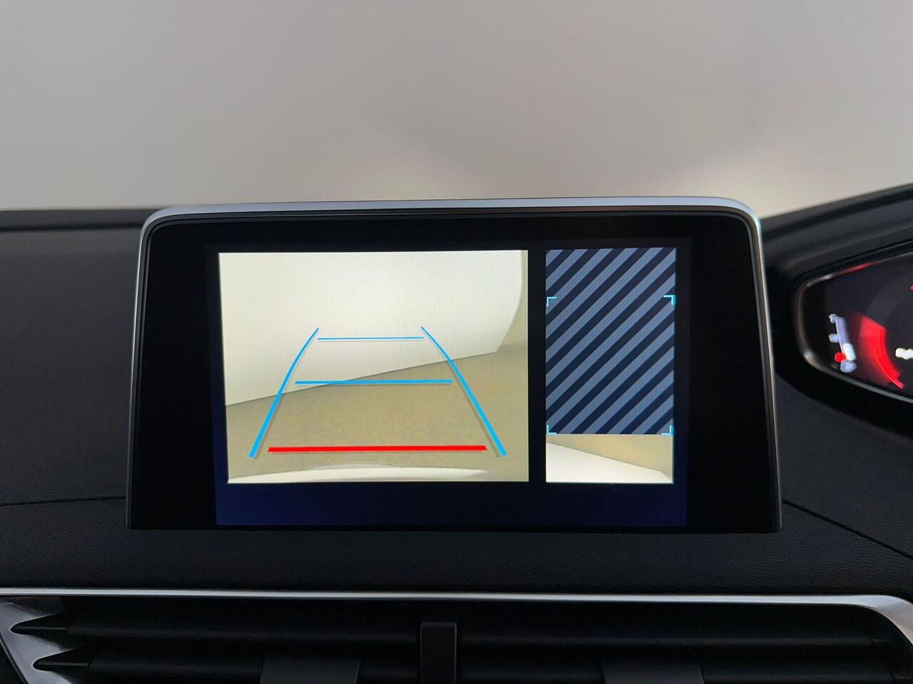 Peugeot 3008 KN68TMO