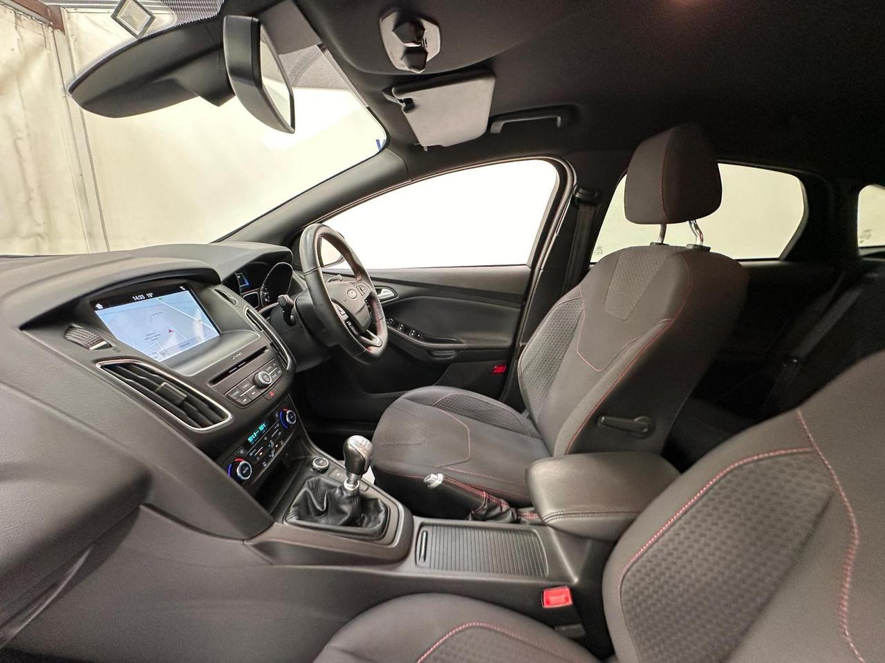 Ford Focus EX18YDL