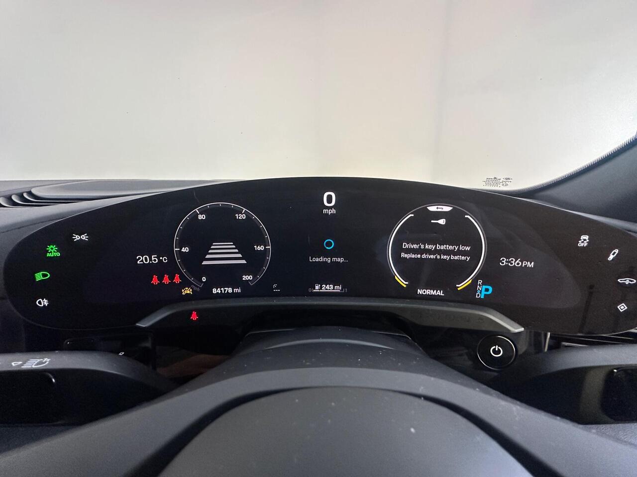 Porsche Taycan EJ22XKN