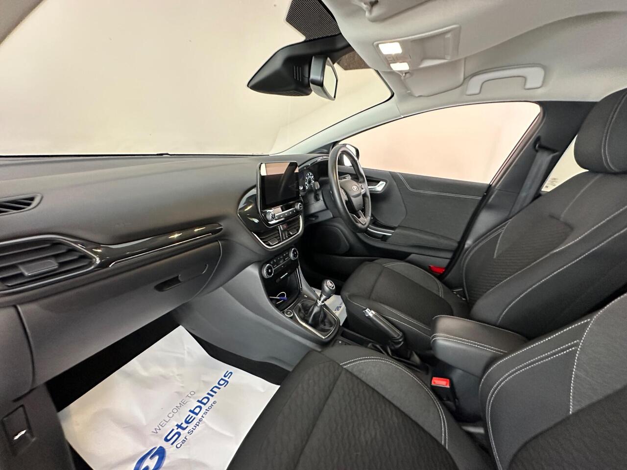 Ford Puma GX71LTV