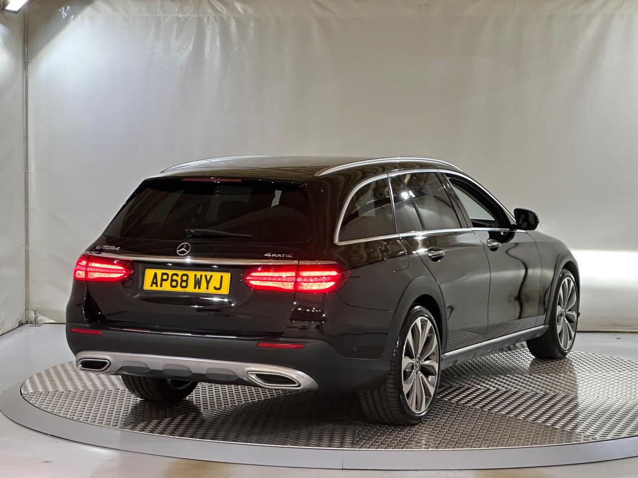 Mercedes-Benz E Class AP68WYJ