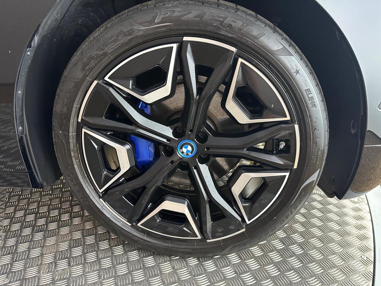BMW iX NV73ABF