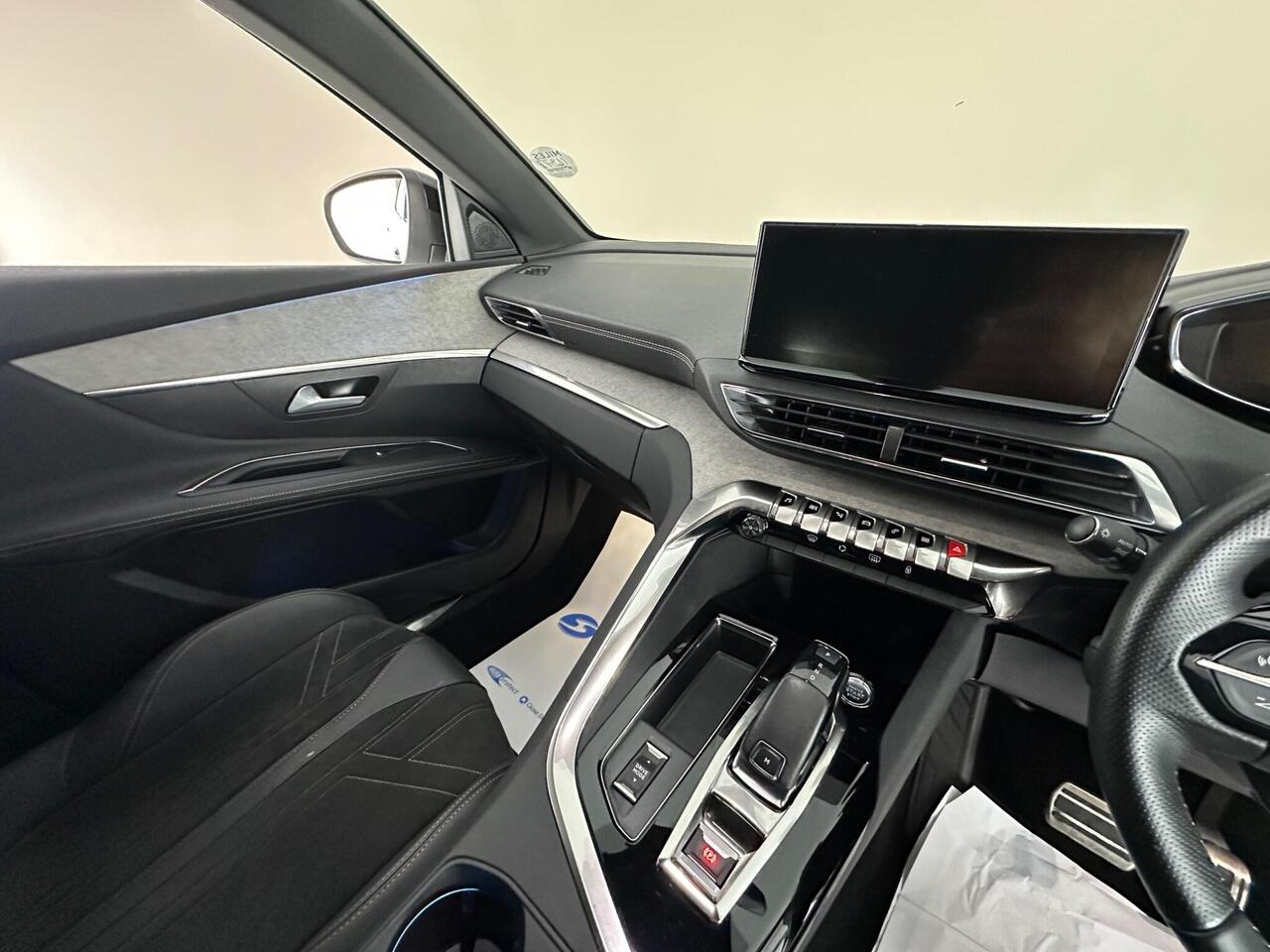 Peugeot 3008 BF71UZS