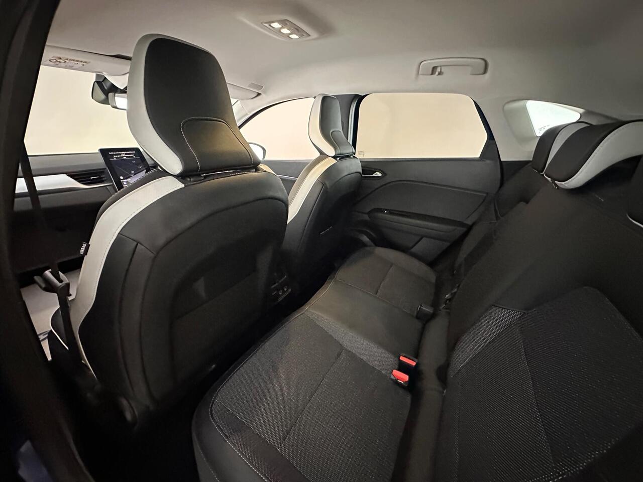 Renault Captur AO70OAH