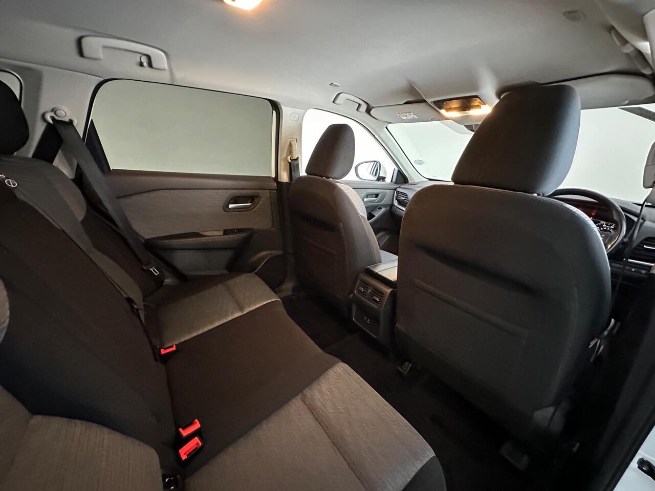 Nissan X-Trail DY73JNJ