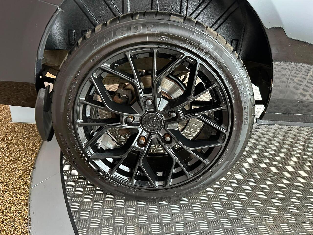 Ford Transit Custom MJ72DVO