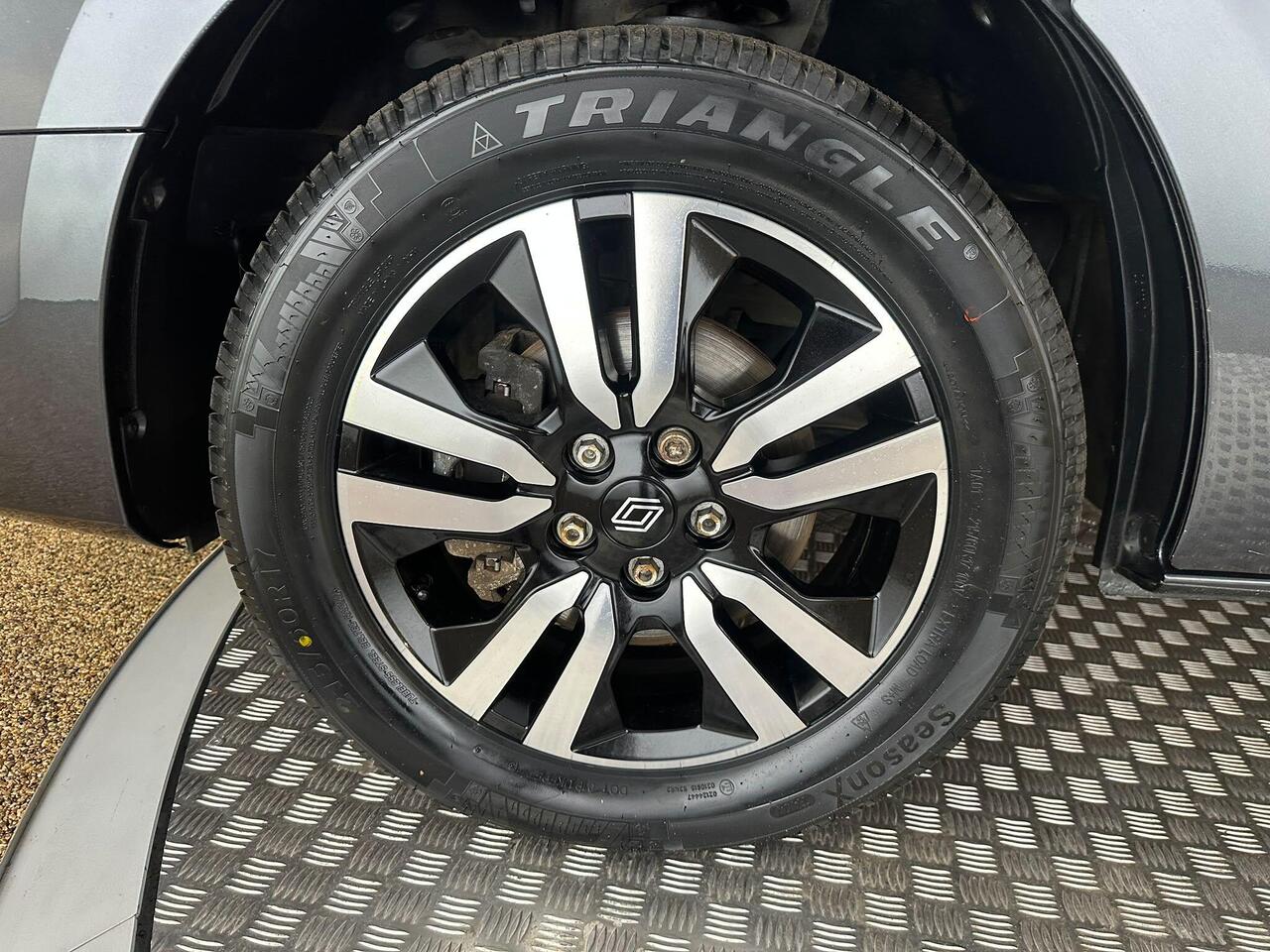 Renault Trafic NU24RXB