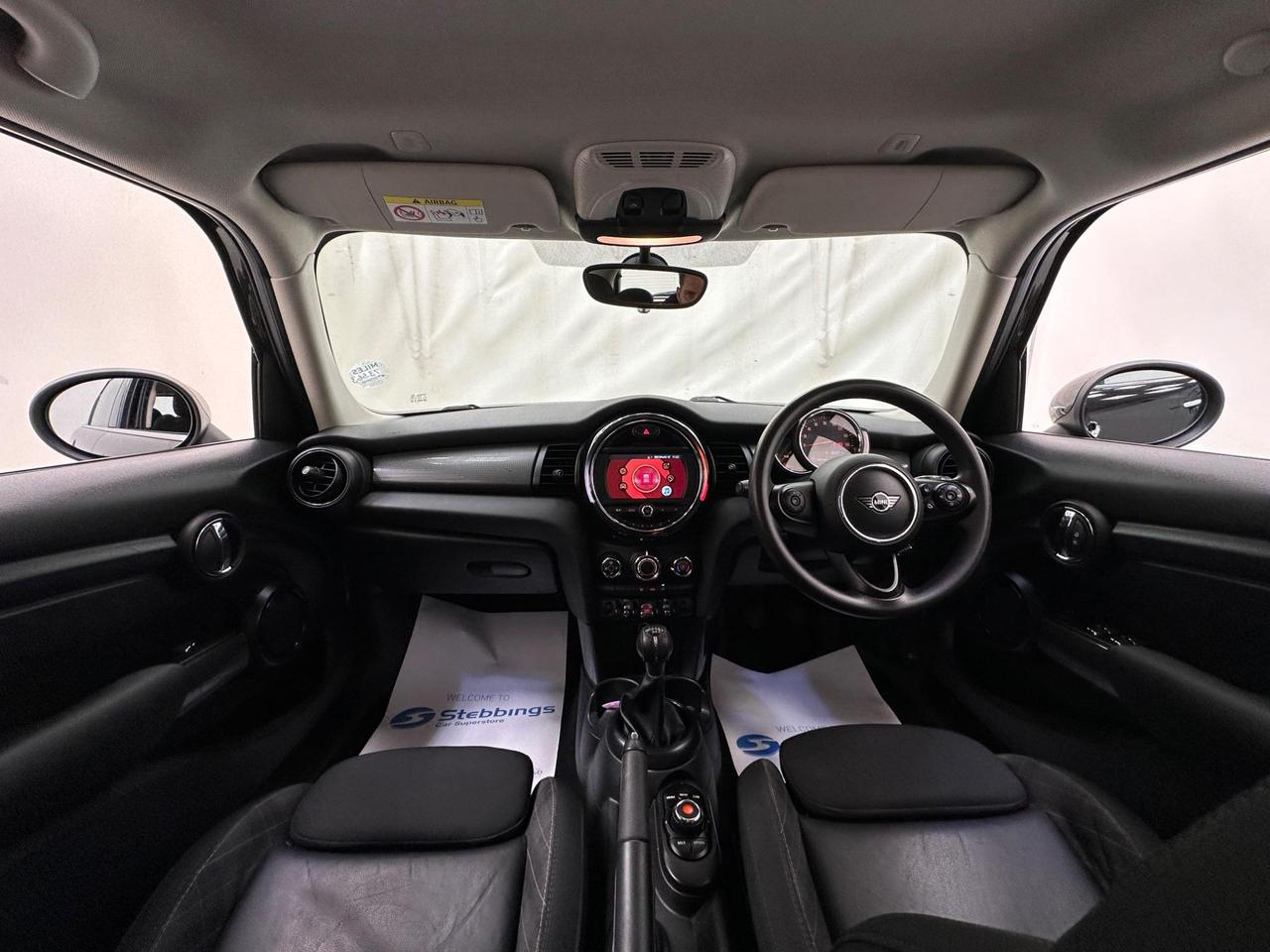 MINI Hatch ND68SXJ