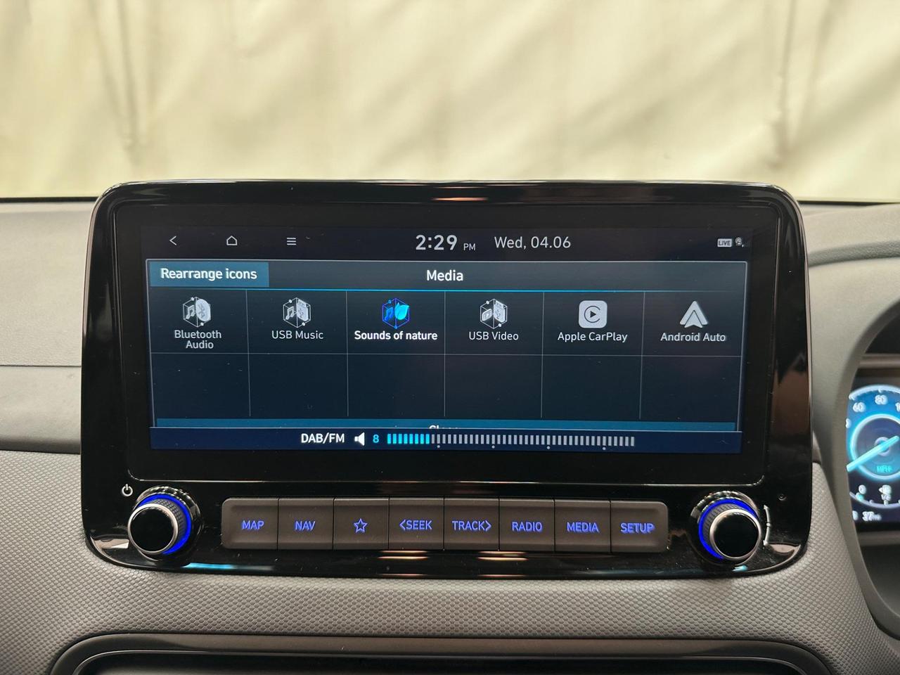 Hyundai KONA DU71YMC