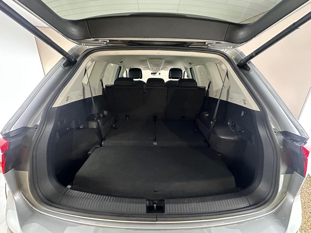 Volkswagen Tiguan Allspace PG23AAY