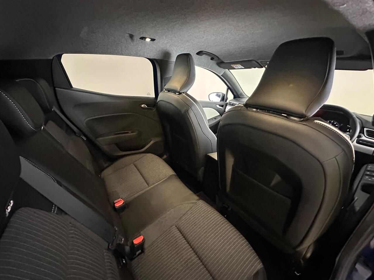 Renault Clio AK23UCE