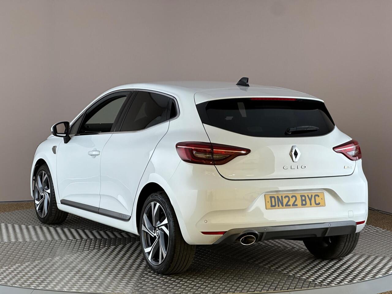 Renault Clio DN22BYC