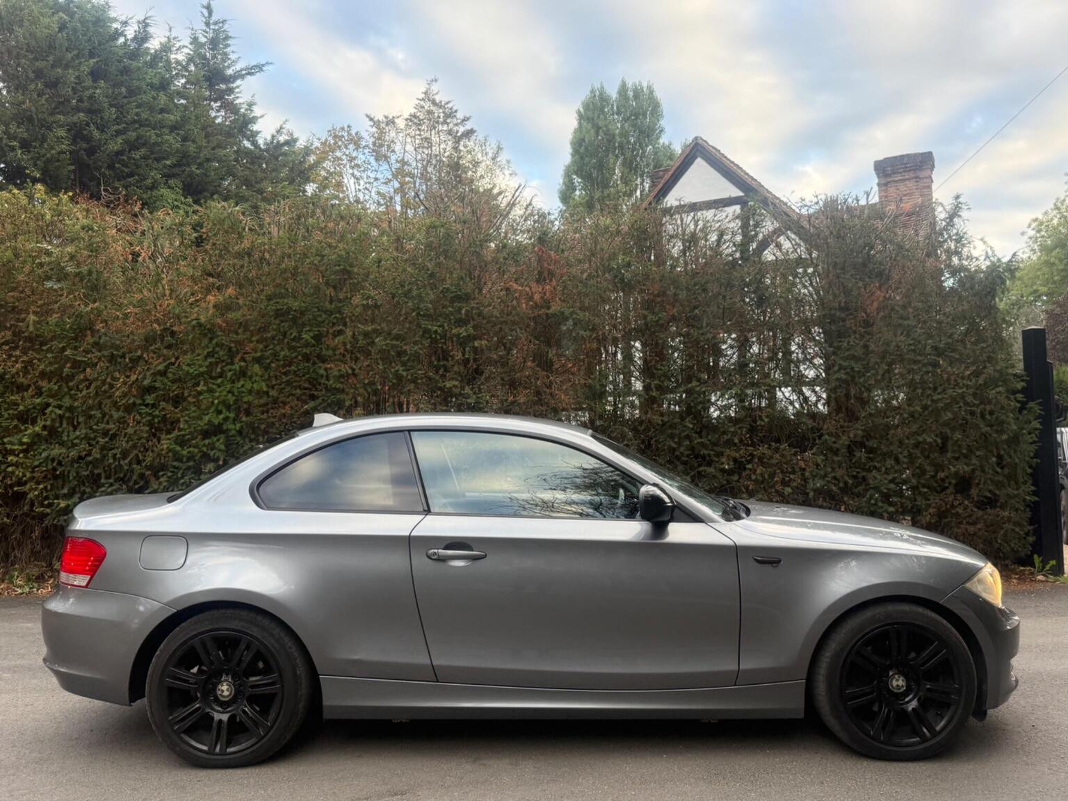 2011 BMW 1 Series
