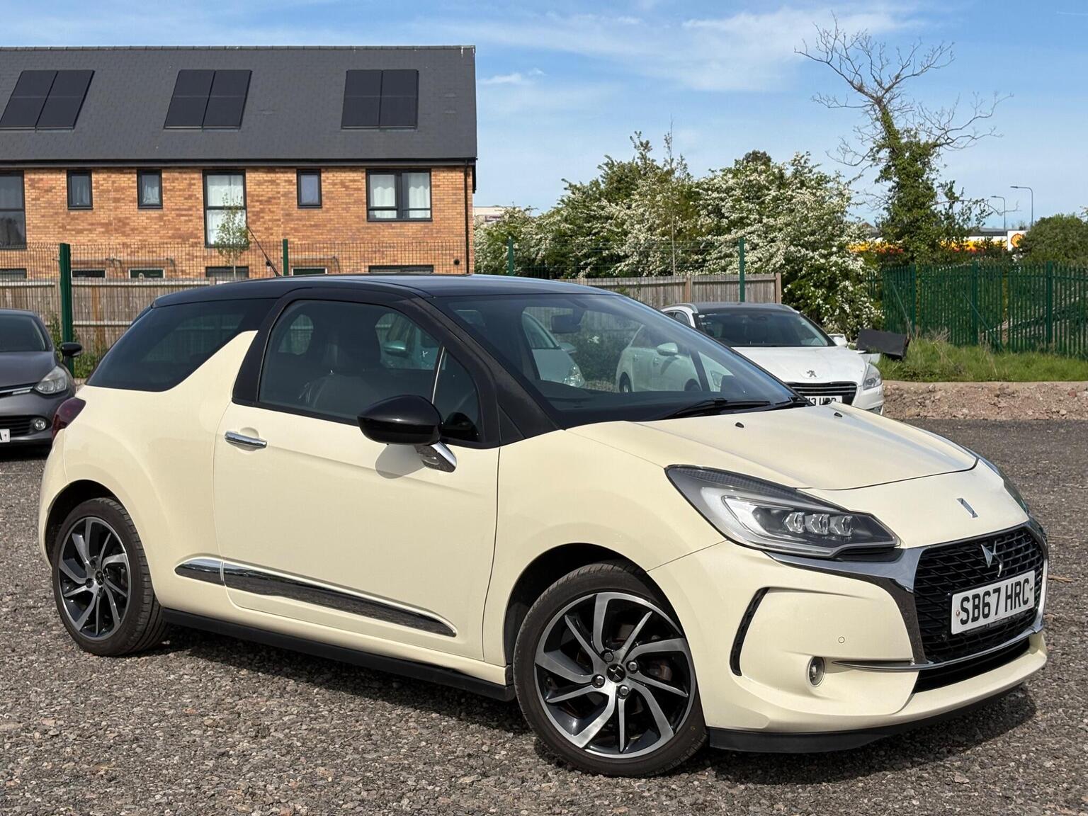 2017 DS AUTOMOBILES DS 3 Parthenon Cream