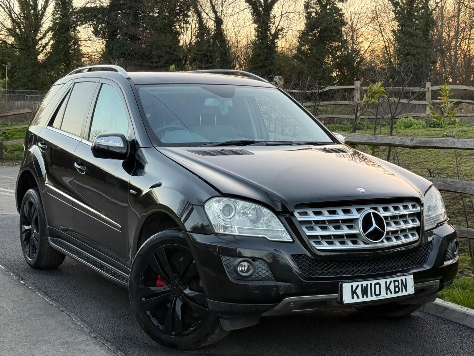 2010 Mercedes-Benz M Class Sport