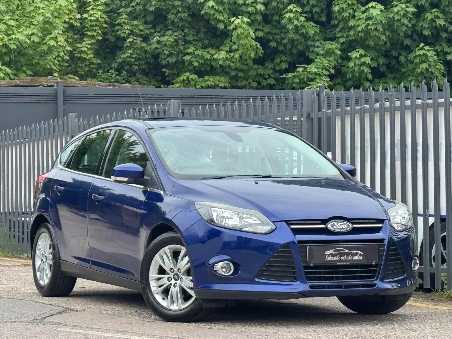 2014 Ford Focus Titanium Navigator