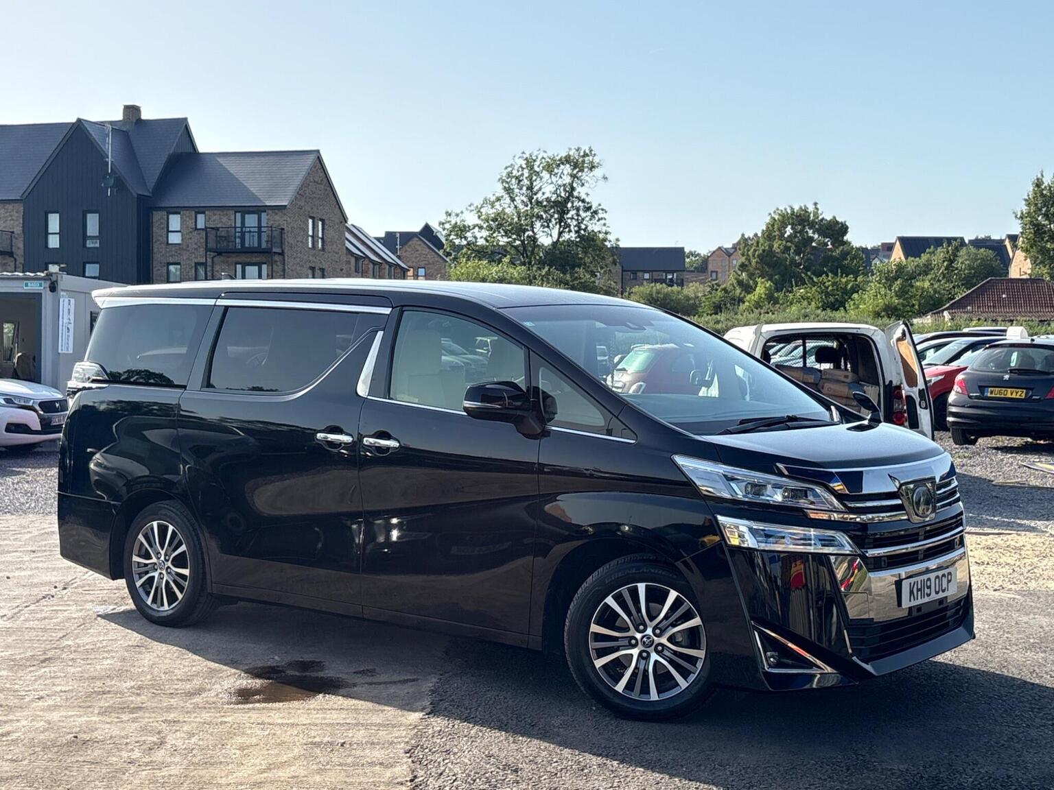 2025 Toyota Vellfire