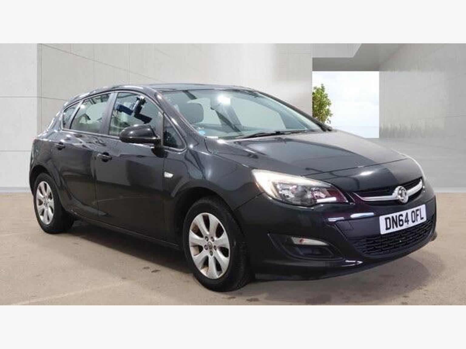 2015 Vauxhall Astra Design