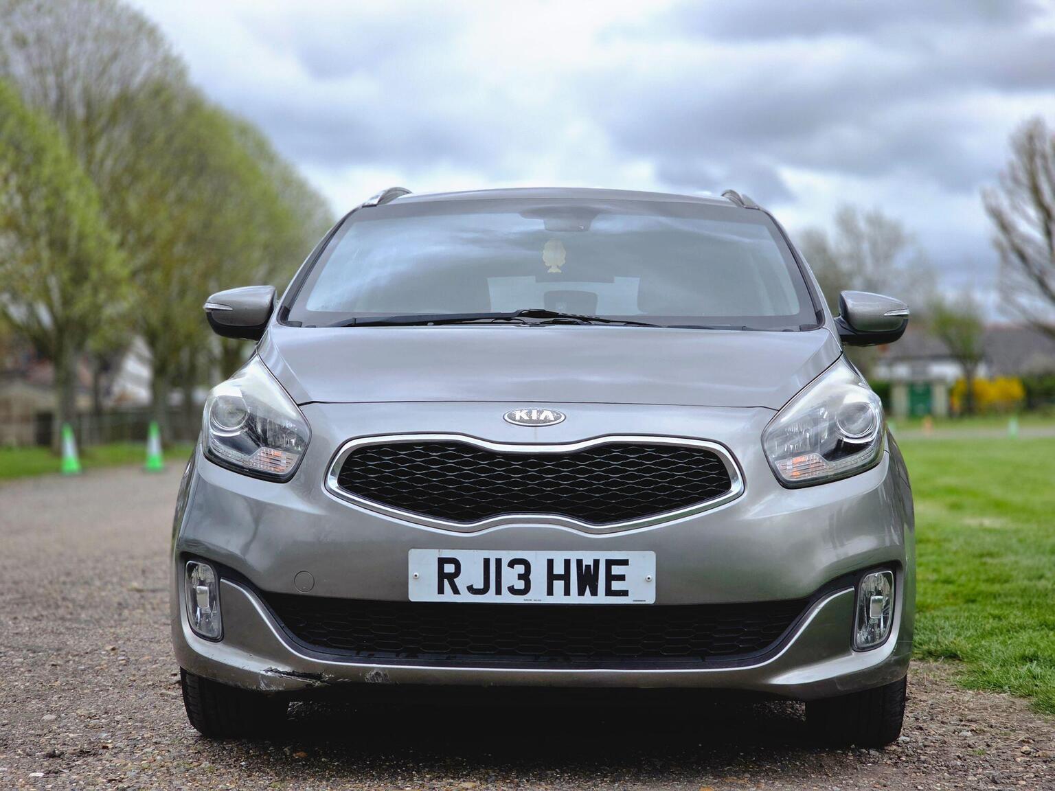 2013 Kia Carens image 17