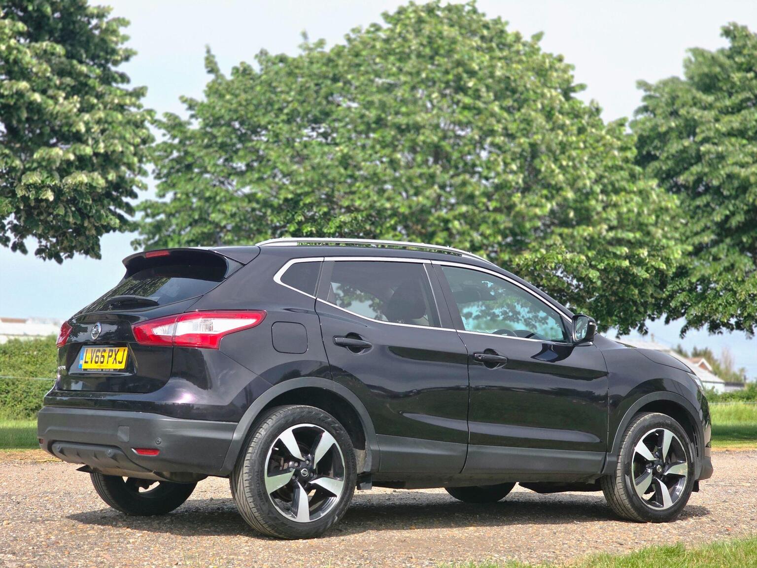 2016 Nissan Qashqai image 4